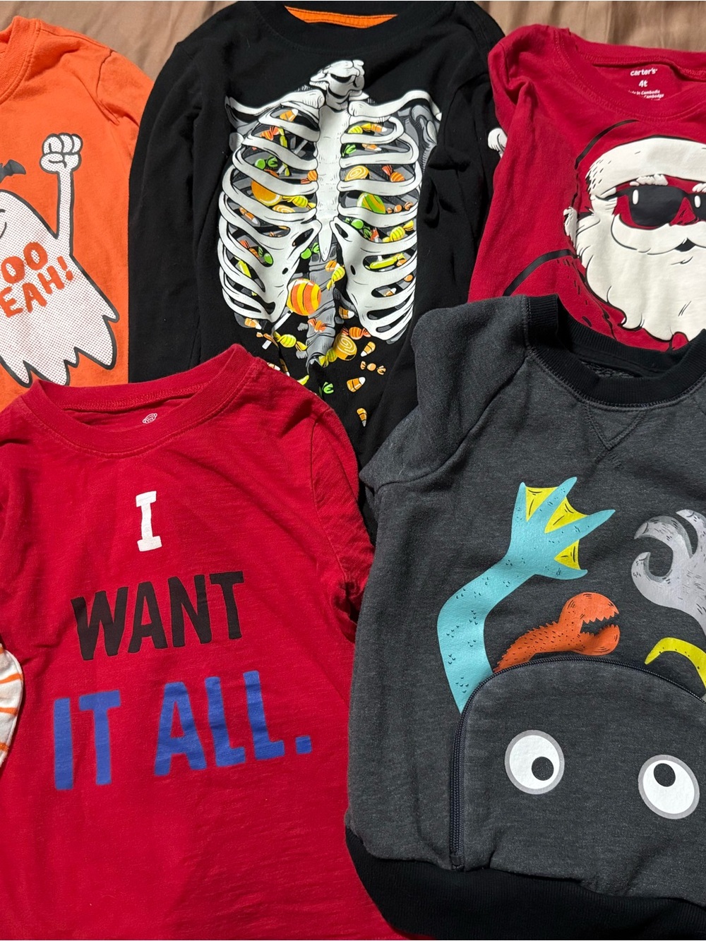 Carter's Halloween & Holiday Graphic Tee Set in Red, Black, Orange, Gray size 4T